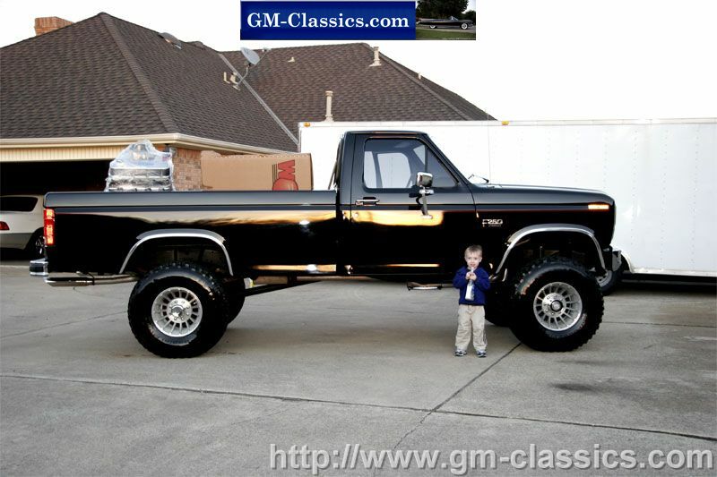 Click Here for Ford F250 460 4x4 - As New - 5400 Original Miles!